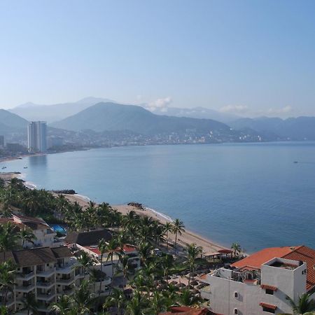Beachfront View Condo Beside La Isla Mall 푸에르토 발라타 외부 사진