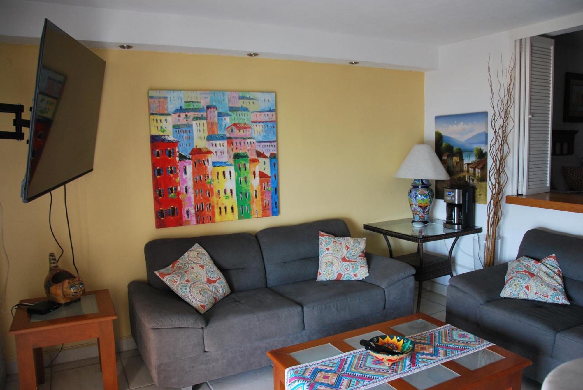 Beachfront View Condo Beside La Isla Mall 푸에르토 발라타 외부 사진